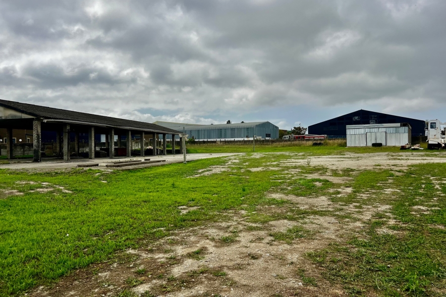 Commercial Property for Sale in Pacaltsdorp Western Cape